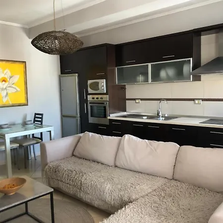 - House Of Memories Durrës
