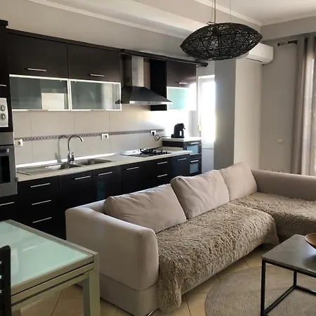 - House Of Memories Apartment Durrës